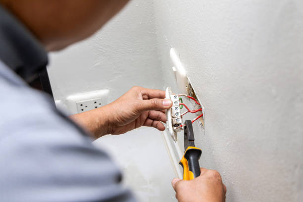 Best Electrical Installation Contractor  in Collinwood, TN